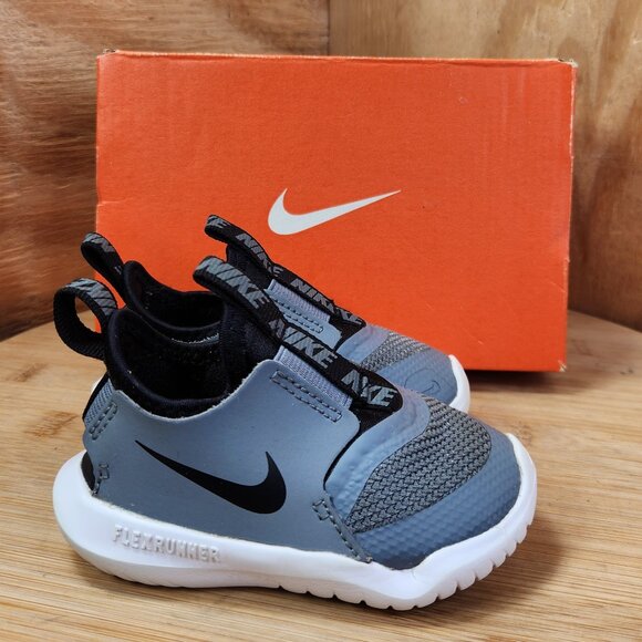 Nike Flex Runner Toddlers Size 4C - Picture 1 of 9